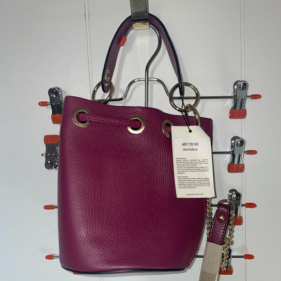 COPY - Divas Bucket bag Burgundy - Picture 2 of 8